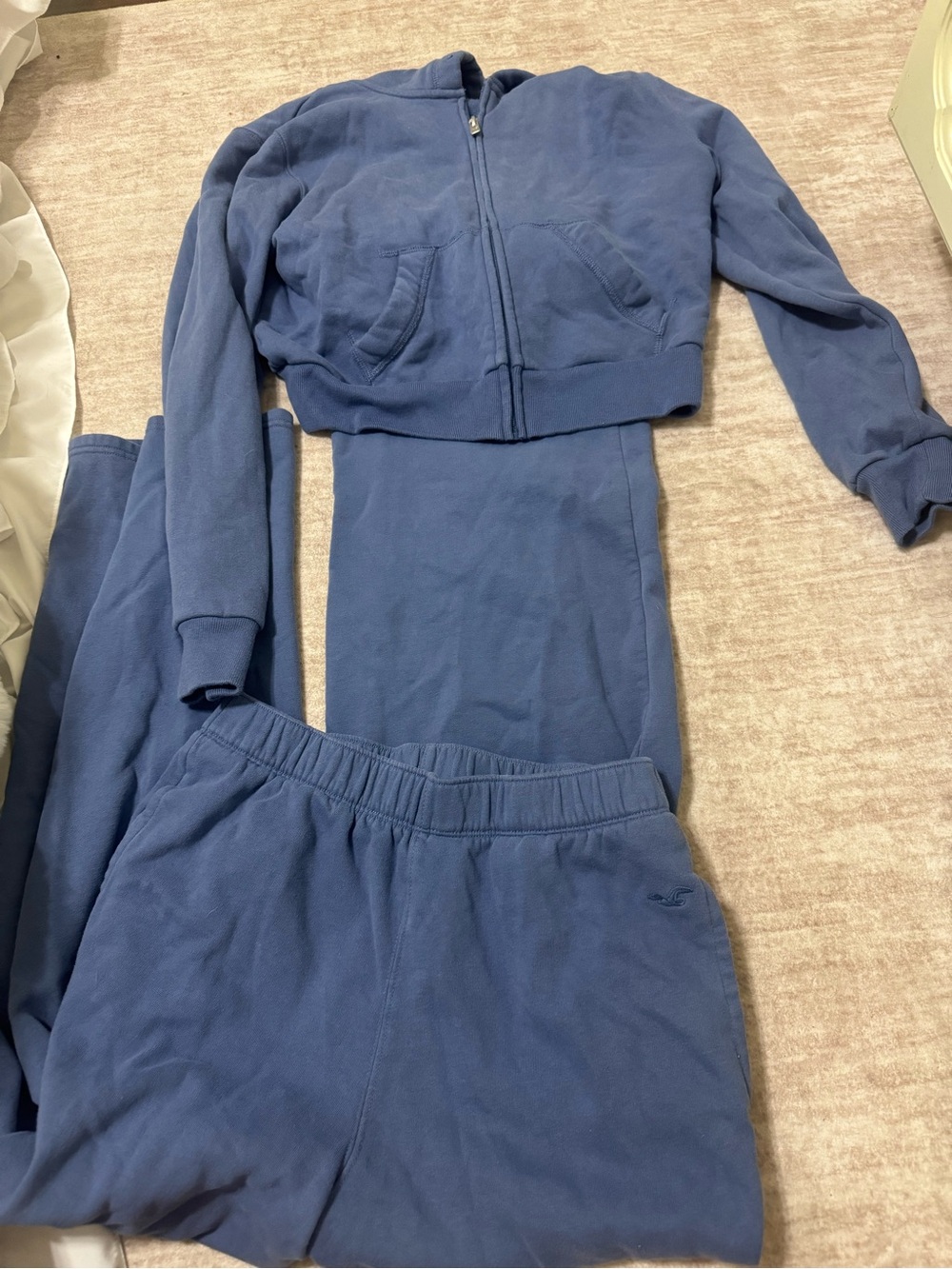 Hollister matching sweat set size medium